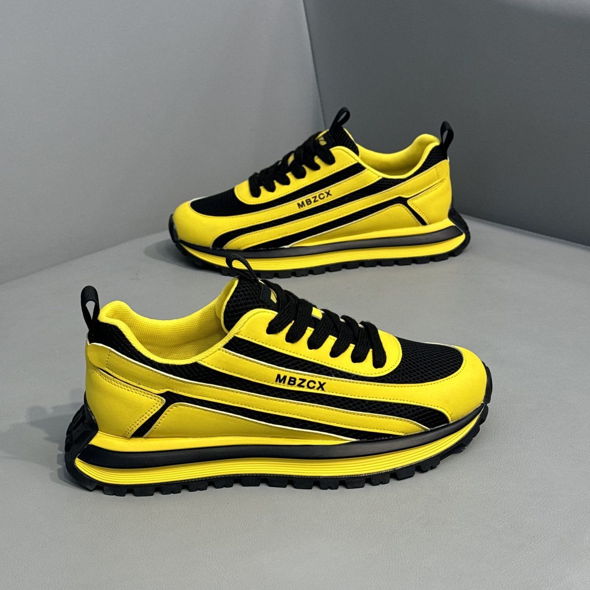 Sports Equipment Brand - Herren Mesh Atmungsaktive Sport-Laufschuhe Luxusmarke Neue